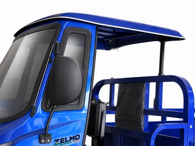 ZELMO carrocería con techo azul vista de detalle
